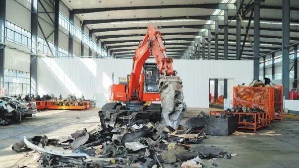 专业回收报废汽车_报废汽车回收公司怎么挣钱_报废汽车回收设备